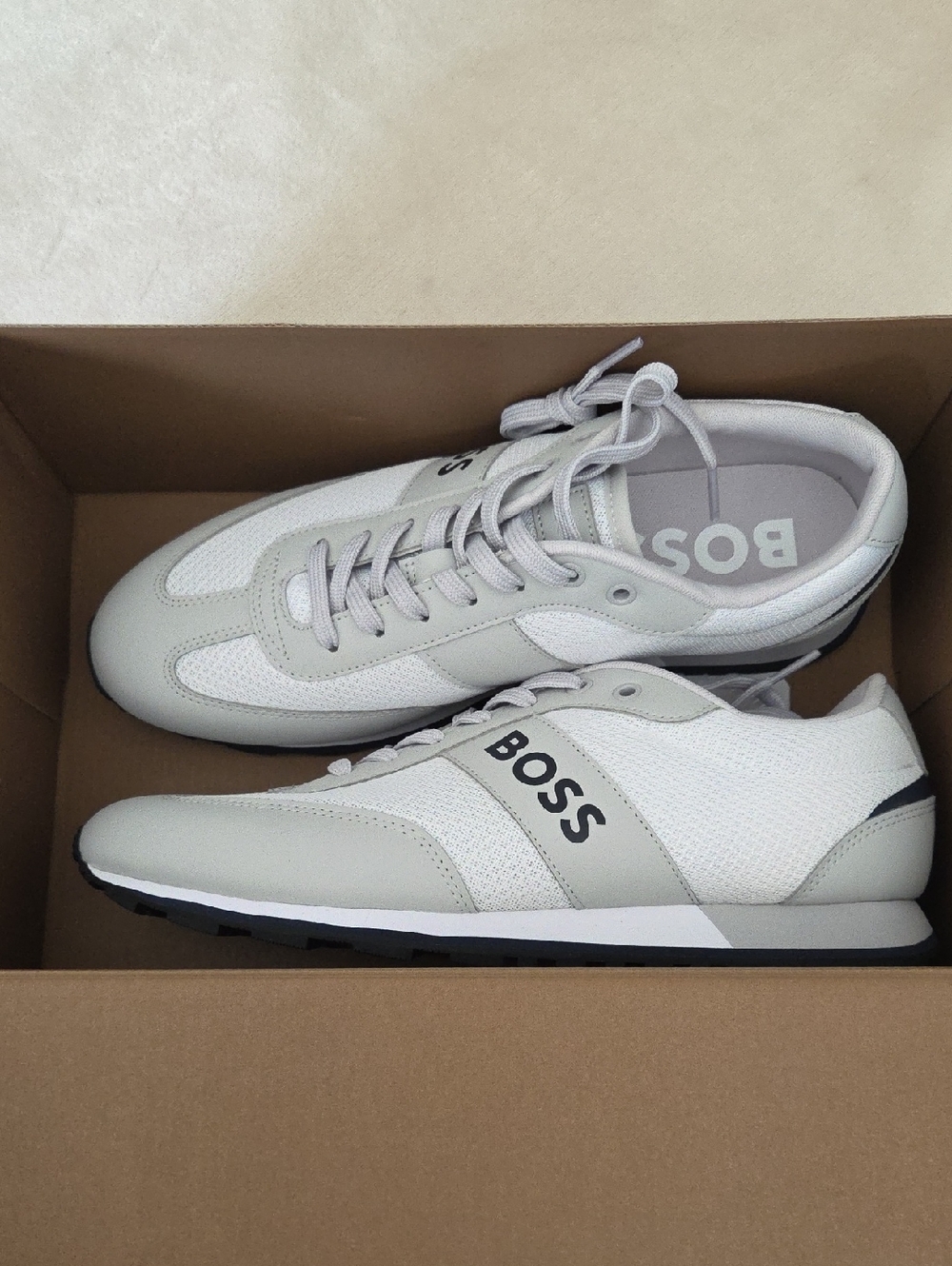 BNIB Men's Boss Sneakers, Size 11, White & Grey